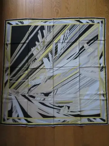 레오나르 스카프