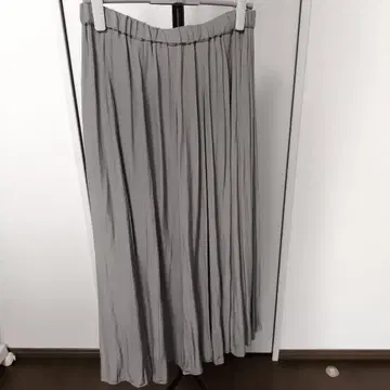 UNTITLED 파우더 크로스 롱 스커트 42 빅 사이즈 그레이