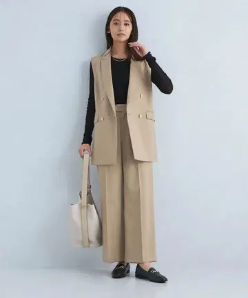 유나이티드 애로우즈 그린 라벨 릴랙싱 베스트 팬츠 세트