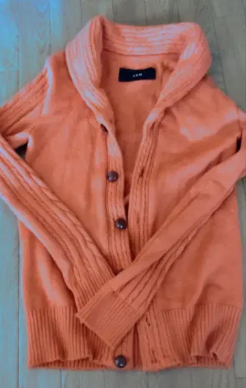 AKM 오렌지 가디건 M 사이즈