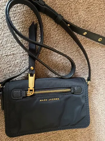 마크 제이콥스 숄더 새상품급