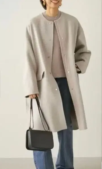 베르메이유 페예나 SUPER160 리버 크루넥 코트