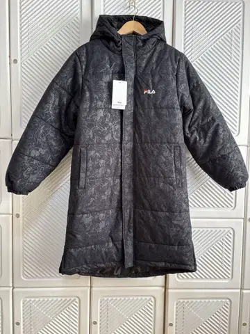 [ 새상품 ] FILA 후드 부착 다운 자켓 M 벤치 코트 BK