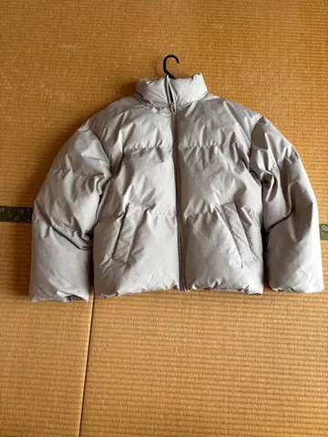 라이트 그레이 다운 자켓