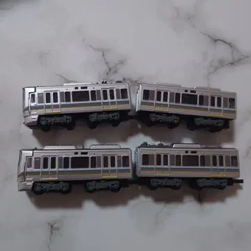 225계 신쾌속 4량 B 트레인 쇼티