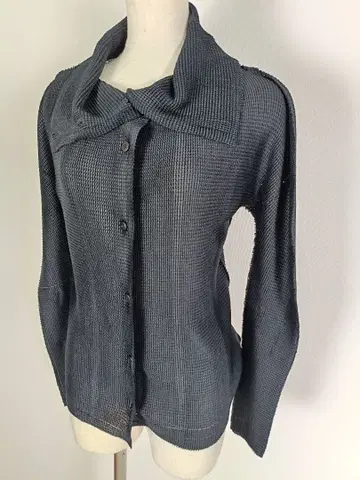 ISSEYMIYAKE me 가디건 볼레로 [하이넥] [F 사이즈]