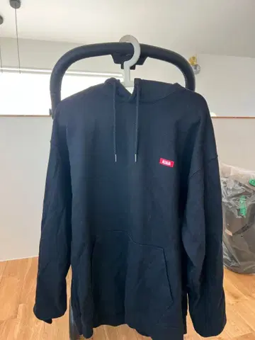AKA 블랙 후드티 XL 사이즈