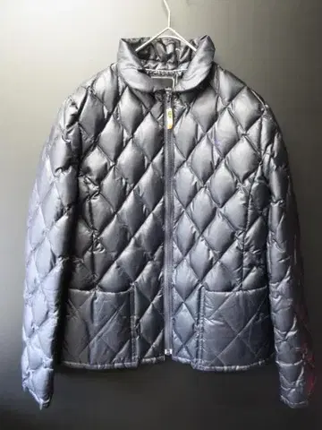 마드모아젤 논논 Mademoiselle NON NON 다운 자켓