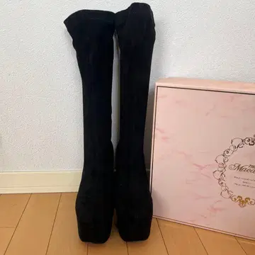 새상품급 michel Macaron 블랙 롱 부츠 S 사이즈