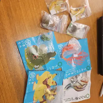 이키몬 시리즈 가챠가챠 8종