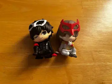 페르소나 5 어깨 쿵 fig. 주인공 아케치 고로 세트 조커 크로우