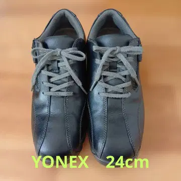 YONEX 블랙 스니커즈 파워크