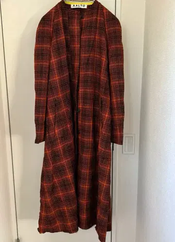 아르토 AALTO 오렌지 블랙 체크 롱 코트