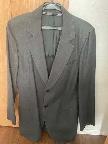 (가격 인하됨) 자켓 EMPORIO ARMANI L