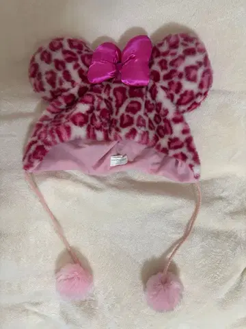 디즈니 레오파드 무늬 팬캡