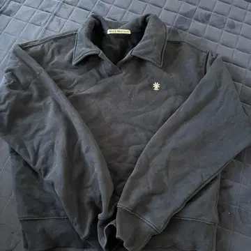 마르디메크르디 맨투맨 폴로 옷깃 네이비