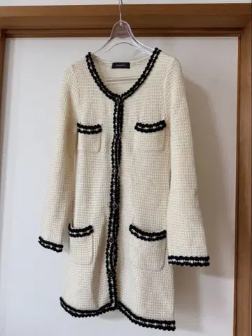 JUSGLITTY 니트 가디건 바이컬러