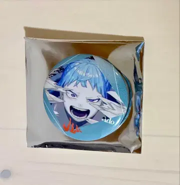 Ado 5주년 팝업 스토어 랜덤 캔뱃지 루루