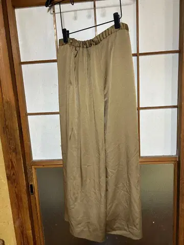 베이지 와이드 팬츠 사이즈 40