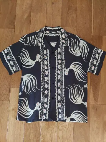 새상품급 SUNSURF x 저널 스탠다드 별주 GOLD FISH 금붕어