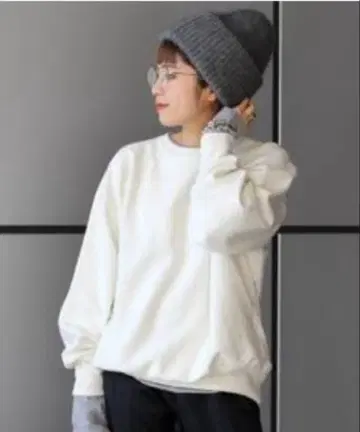 APSTUDIO americana 자수 크루넥 맨투맨