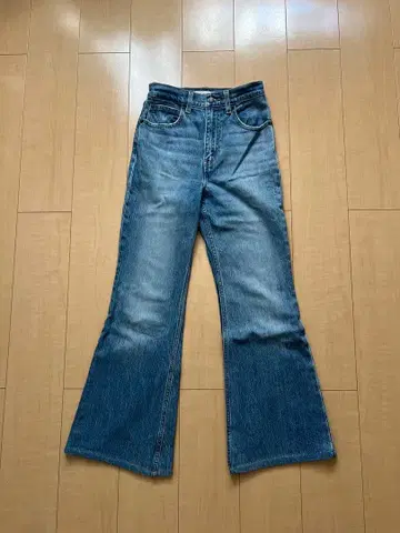 LEVI'S 70s High Flare 데님 24