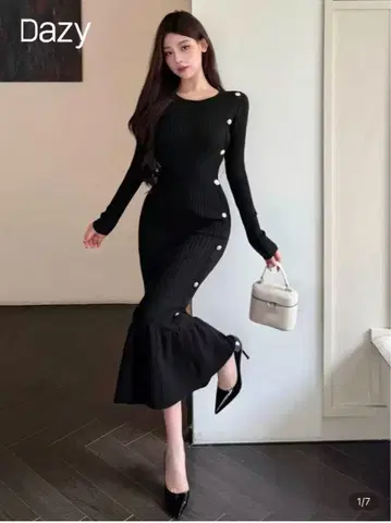 리브 블랙 니트 원피스 완판템