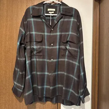 미사용 새상품 YOKE 2025aw 오픈 카라 셔츠