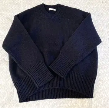 갤러리 비 니트 네이비