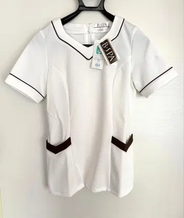 [택 포함 새상품] B-SPA 살롱 유니폼 화이트 x 다크 브라운 9호