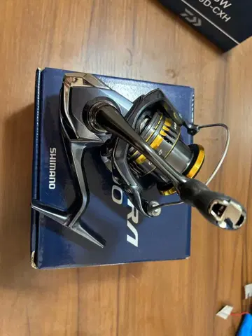 시마노 21 알테그라 2500