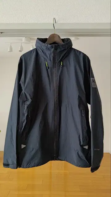 GORE-TEX 마운틴 파카 HELLYHANSEN 블랙