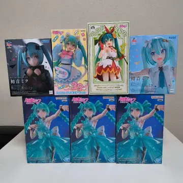 [ 미개봉 새상품 ] 하츠네 미쿠 피규어 7체 세트