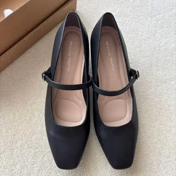 오리엔탈 트래픽 25.0 여성용 취업 펌프스 스트랩