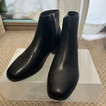 오리엔탈 트래픽 숏부츠