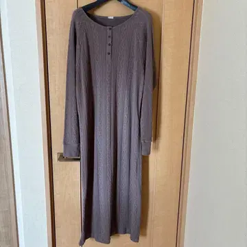 젤라또피케 모카 긴팔 롱 원피스