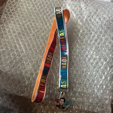 컬러풀 스트랩 캐릭터 포함