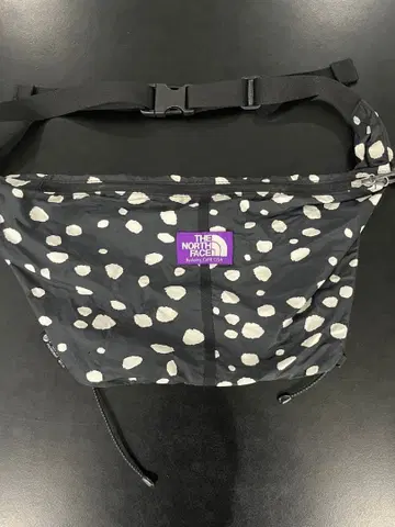 THE NORTH FACE 퍼플 라벨 웨스트 파우치 숄더백