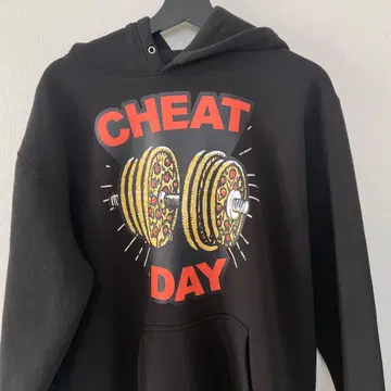 OVERWORK CHEAT DAY 후드티 사이야인