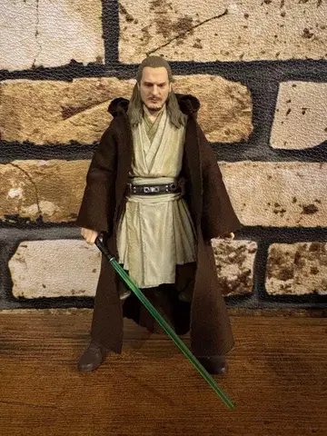 스타워즈 콰이-곤 진 블랙 시리즈