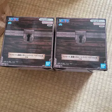 원피스 수수께끼의 보물 상자 룸 라이트 2개 세트