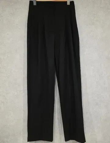 [ chuclla ] 츄클라 W 턱 슬랙스 M 사이즈 새상품급 블랙