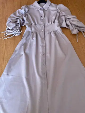 올리브 데 올리브 퍼프 슬리브 롱 원피스