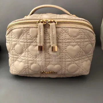 le reve vaniller 하트 퀼팅 화장품 파우치