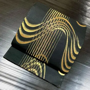 순수 실크 육통 후쿠로 오비 야마토 [ 곡선 세로 라인 블랙 골드 ]