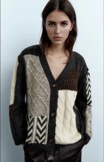 ZARA 긴팔 니트 스웨터 S 사이즈