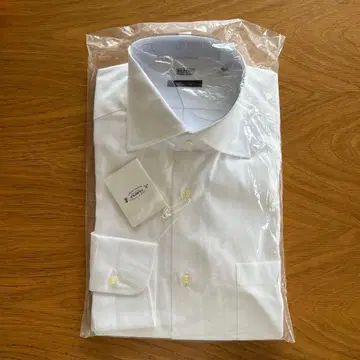 FAIRFAX 슬림핏 화이트 긴팔 와이셔츠 미사용 새상품