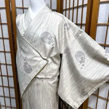 세탁 가능한 기모노 코몬 [ 아이보리 눈꽃 무늬 ]