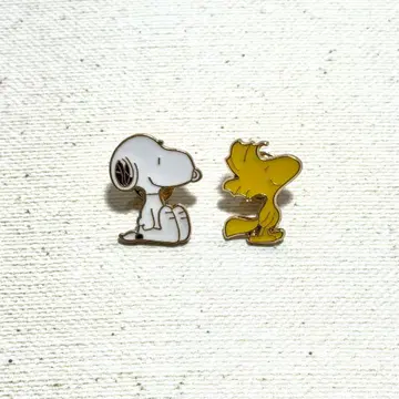 스누피 우드스탁 핀 배지 핀즈 브로치 snoopy 2개