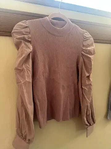 INGNI 파워숄더 니트 더스티 핑크 M